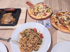-必胜客(WOW中央公园店)