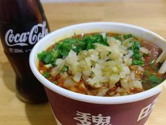 -魏旺湖北正宗牛肉面(硚口公园店)