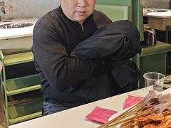 -佰人王串串香火锅(洋珠巷店)