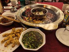 -山城年华老火锅(玉林店)