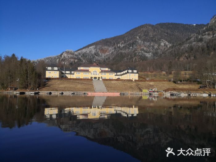 沃尔夫冈湖图片