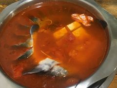 -聚黔堂凯里酸汤鱼美食店