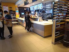 -麦当劳(海岸城店)