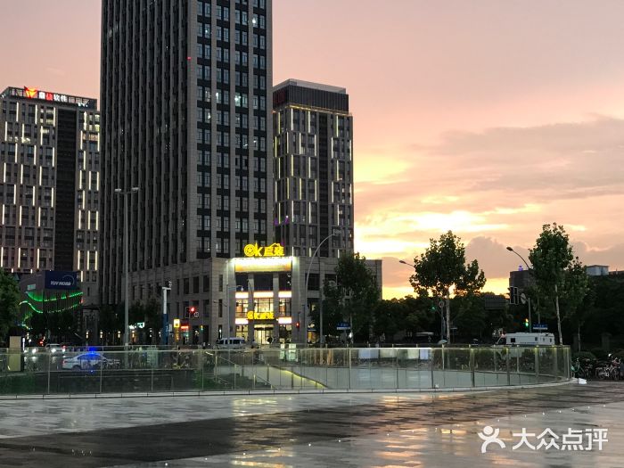 上海协信星光广场北里图片