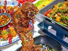 -盐枭肴·川味自贡菜(南强街店)