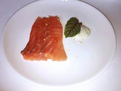 烟熏三文鱼-AZUR聚(香格里拉饭店)