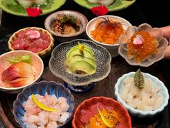 -蟹犇前•帝王蟹雪蟹(陆家嘴店)