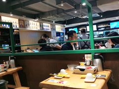 大堂-木屋烧烤(岗顶二店)