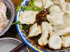 酸汤牛肉水饺-回坊马二饺子馆