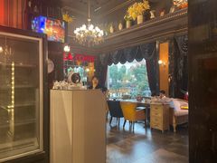 -拉拉伯爵西餐厅(青田店)