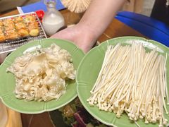 -雀舞云南菜(天津天河城购物中心店)