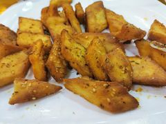 -巴依兄弟西域美食(机场店)