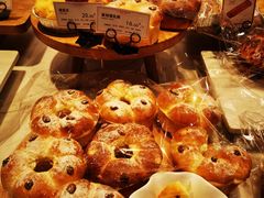 -罗森尼娜(德思勤店)