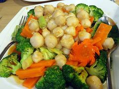 -Isla Sugbu Seafood City