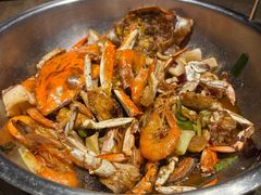 -七欣天香辣蟹火锅(上海银亿滨江店)