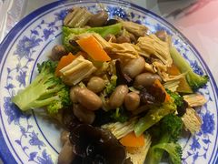 -老北京胡同味道二荤铺(酒仙桥店)