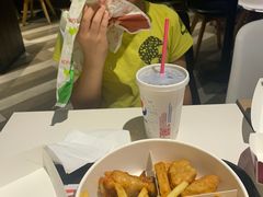 新奥尔良烤鸡腿堡-肯德基(湾畔店)