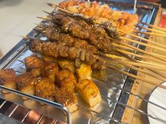 -烤满分·东北烧烤(首经贸店)