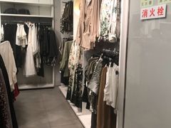 -H&M(天一广场店)