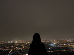 -鬼笑石后山停车场