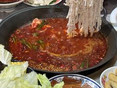 -沸炉重庆老火锅(军事博物馆店)