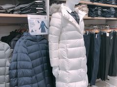 -优衣库(上海金桥国际商业广场店)