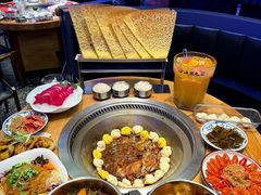-山里屯铁锅炖·东北菜(康桥店)