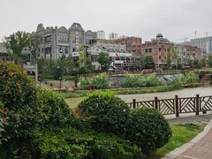 -陈仓老街美食天地