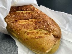 菠菜蒜蓉芝士-仙峰天然面包(迎宾路店)