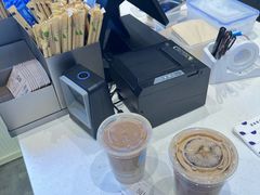 -瑞幸咖啡(凯德虹口龙之梦店)