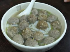 -潮镇老尾牛杂(环城西路店)