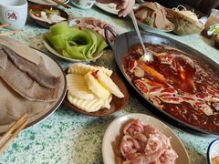 -鸿姐老火锅(疁城新天地店)