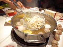 -八合里牛肉火锅(上海世茂广场店)