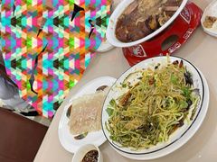 -老码头黑皮肘子锅包肉熏酱水饺(文政街店)