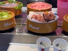 -龍歌自助小火锅(市北CBD万达店)