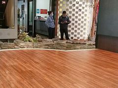 -小天鹅火锅·一线江景洪鼎旗舰店(洪崖洞店)