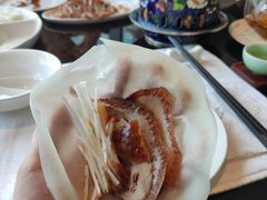 片皮鸭-海湾壹品·粤菜·早茶·烤鸭(拱北店)