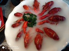 -沪小胖小龙虾(淮海中路旗舰店)