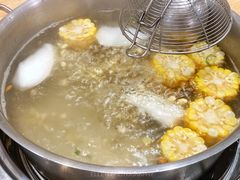 玉米萝卜汤底-嬷孙家潮汕牛肉火锅(北京路天河城店)