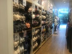 -优衣库(武汉国际广场店)