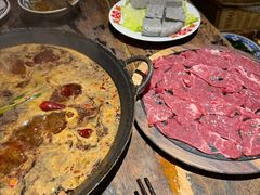 -旧街市鲜货老火锅(大光路店)