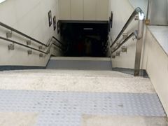 -螃蟹岬(地铁站)