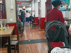 大堂-门框胡同百年卤煮(新街口店)