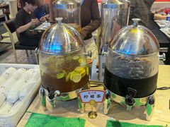 -名门潮牛·鲜牛肉海鲜火锅.烧烤自助餐厅(诚丰广场店)