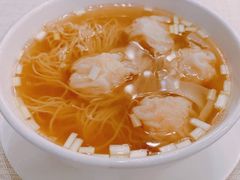 鲜虾云吞面-御宝轩(益丰·外滩源店)