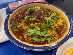 冒鸭血-马路边边串串香(双井直营店)