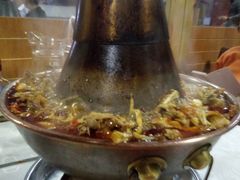 -羊家胡同·龙虾烧烤火锅(龙汇路店)