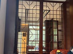 -梅花香里大酒店(郁金香路店)