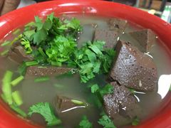 -春雨羊汤店(广开四马路总店)