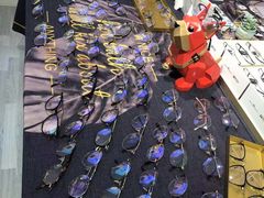 -肆兮眼镜·蔡司·徕卡战略合作店(大坪店)
